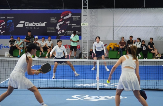 đặt s&acirc;n pickleball